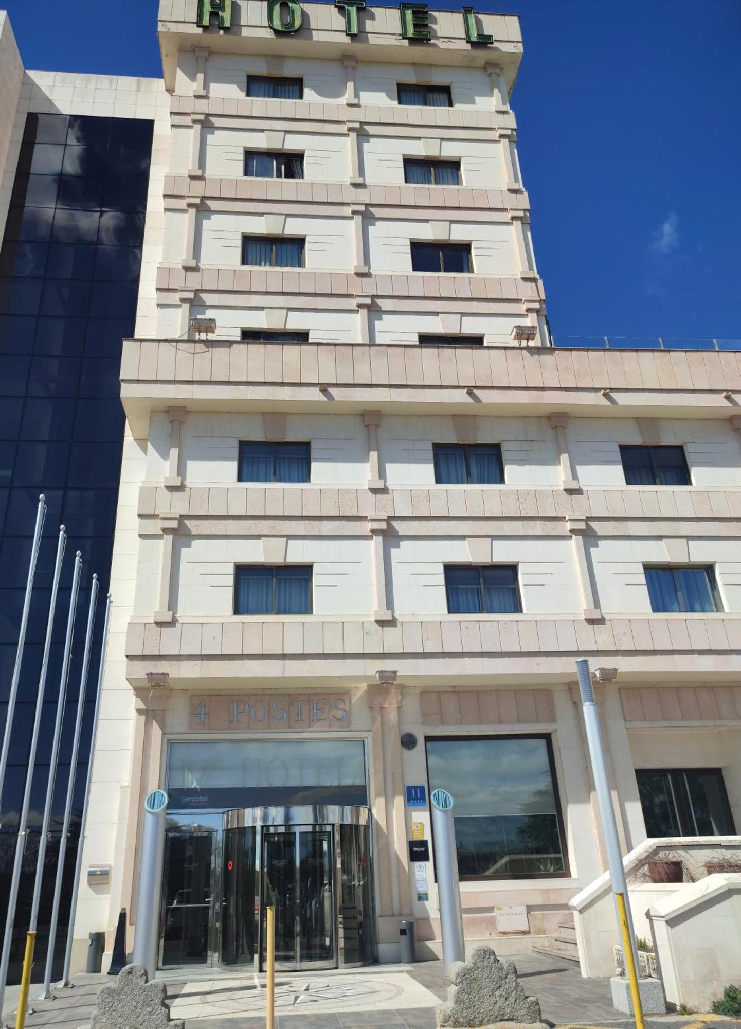 Hotel Sercotel Cuatro Postes Ávila Exterior foto