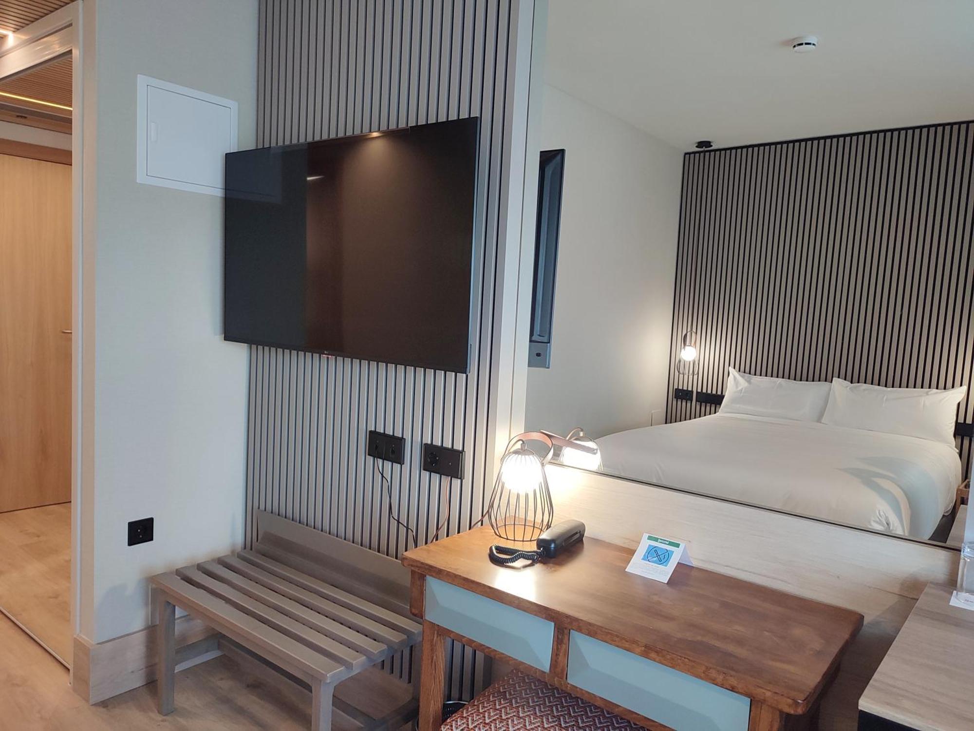 Hotel Sercotel Cuatro Postes Ávila Exterior foto